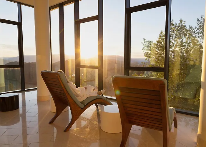 Sparkling Hill Resort And Spa - Adults-Only Resort